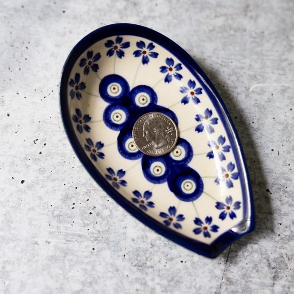 Polish Pottery Spoon Rest Flowering Peacock Pattern from Zaklady Boleslawiec 5" - Picture 8 of 8